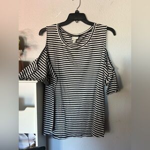Ava & Viv Black and White Striped ribbed Cold Shoulder Top